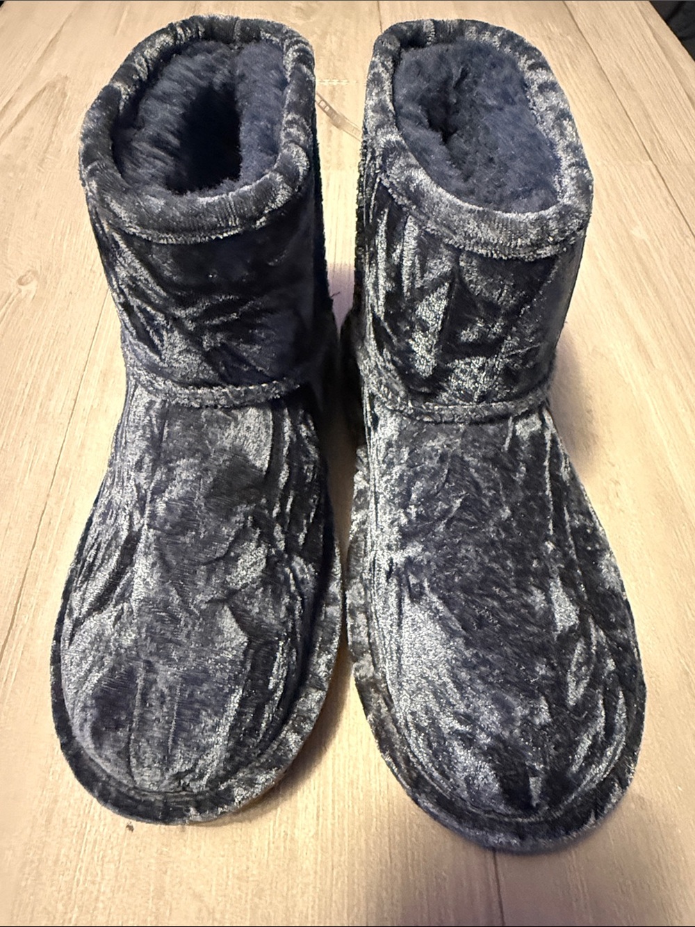 UGG kids girls Plush Boot Slippers in Navy Blue Faux Fur